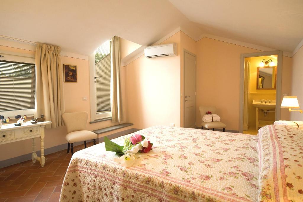 Hotel Borgo Della Meliana Gambassi Terme Habitación foto